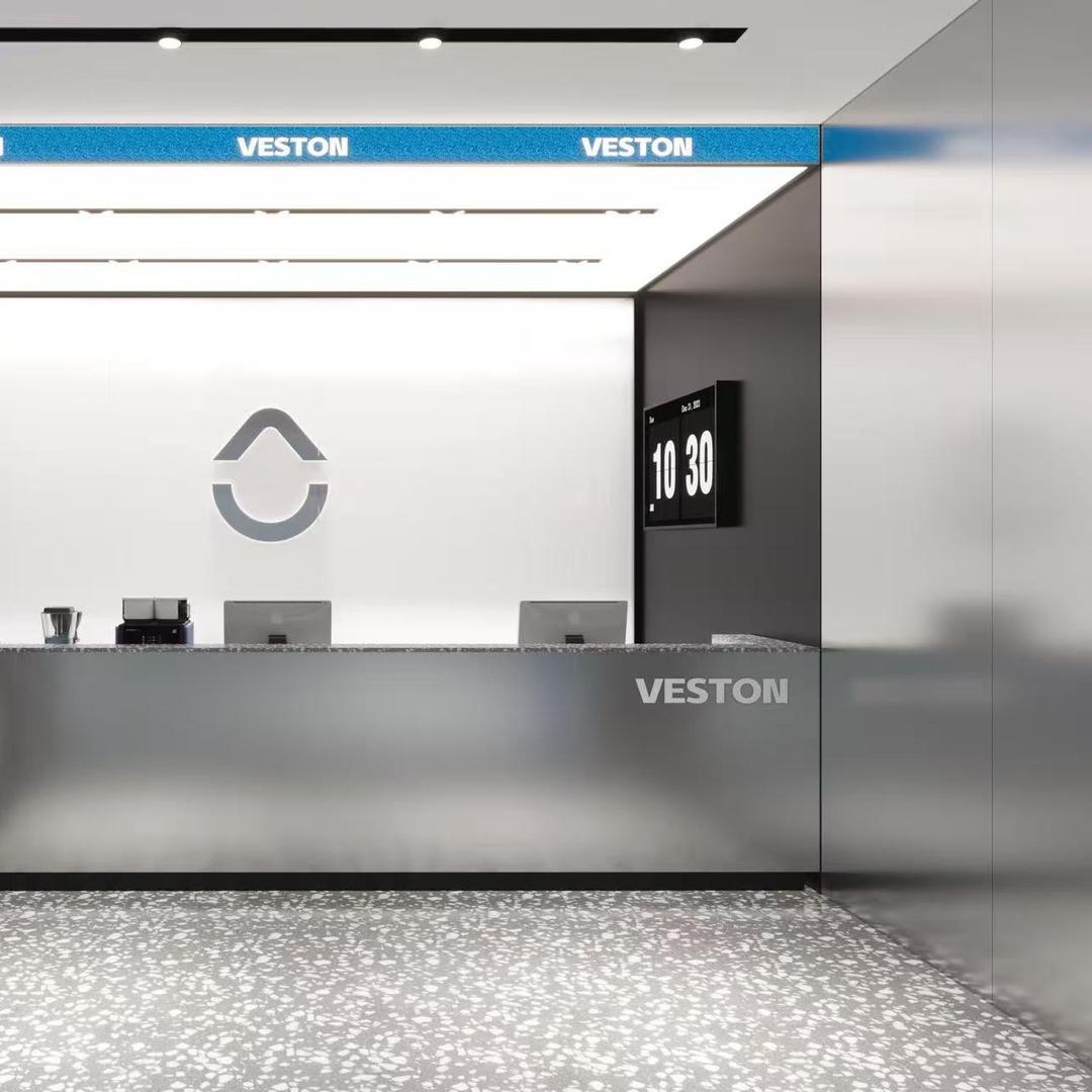 威仕顿游泳健身-壮士