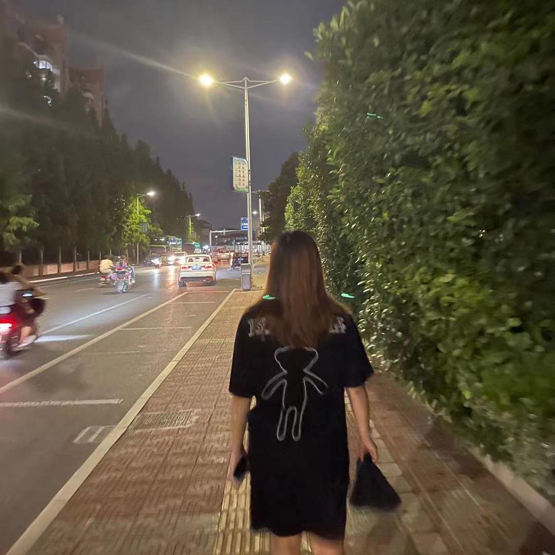 叫我美女就好