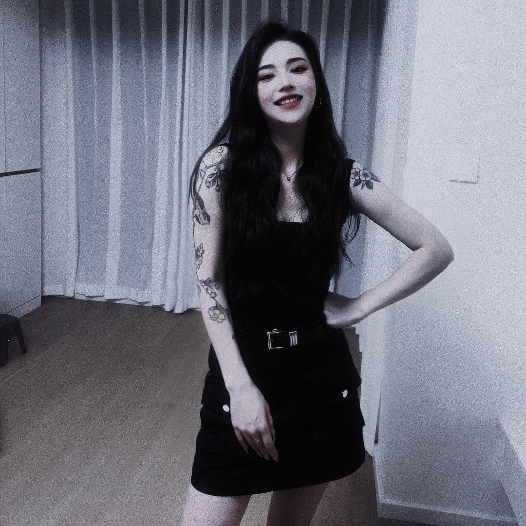🖤.
