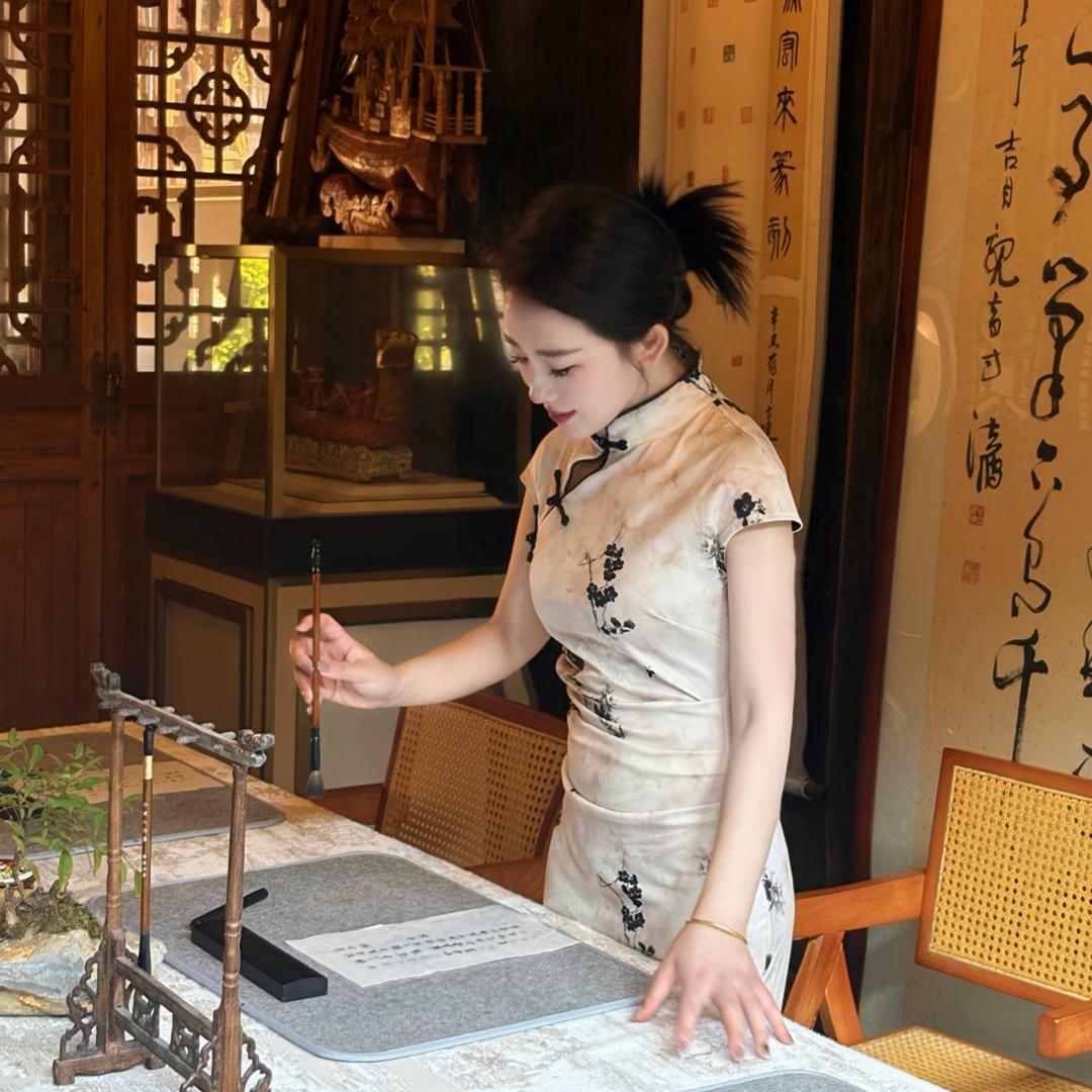 芳芳。。