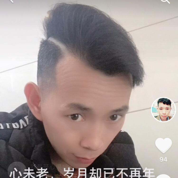 ༺ཌༀཉི帅不过三秒༃ༀད༻