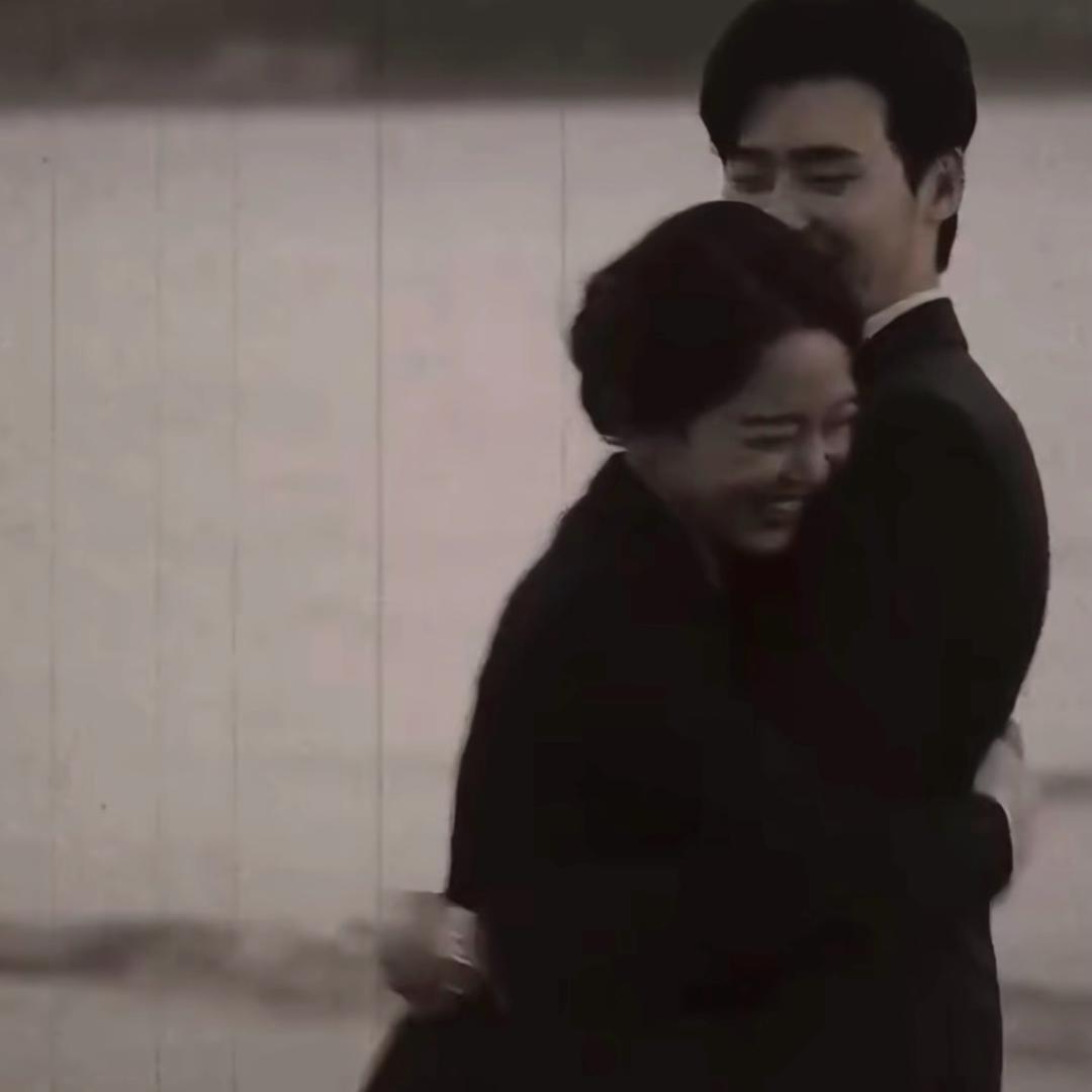 我不李姐.