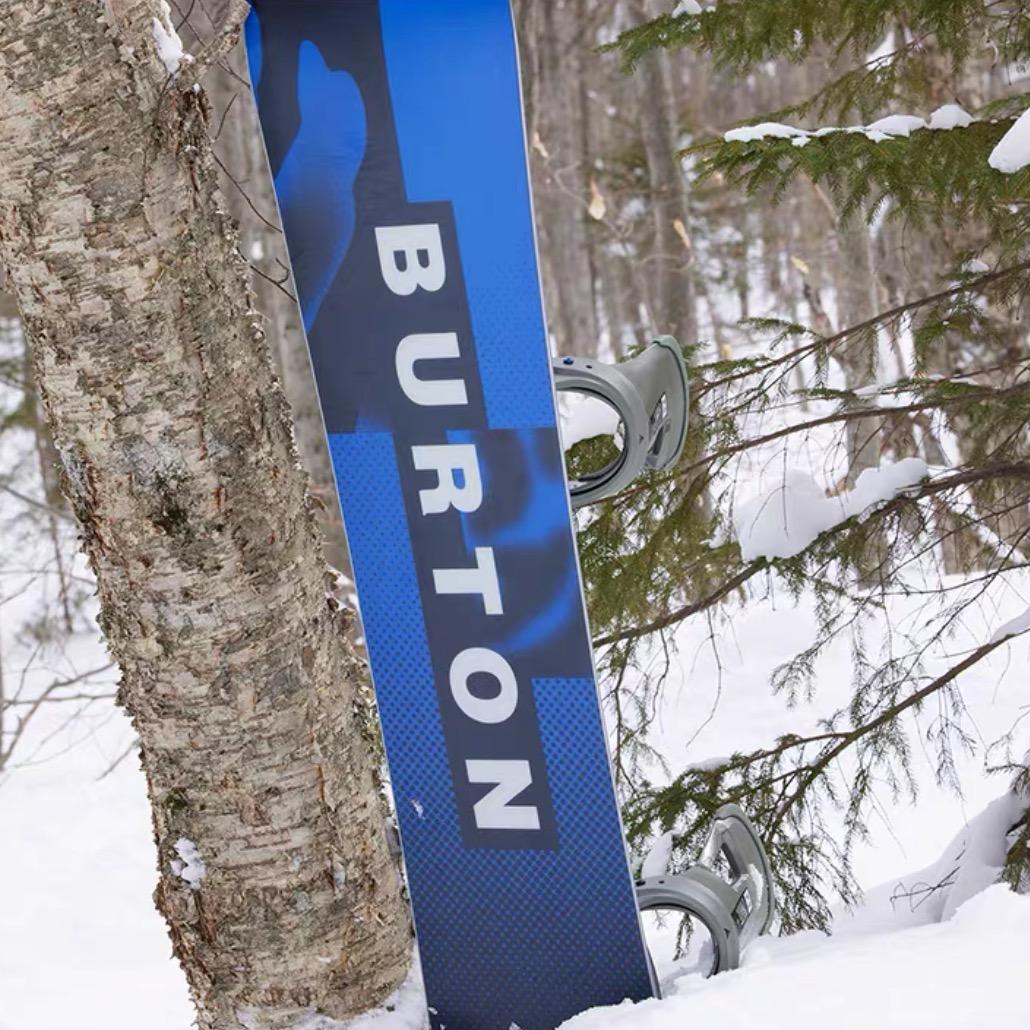 专业滑雪赛场外冠军