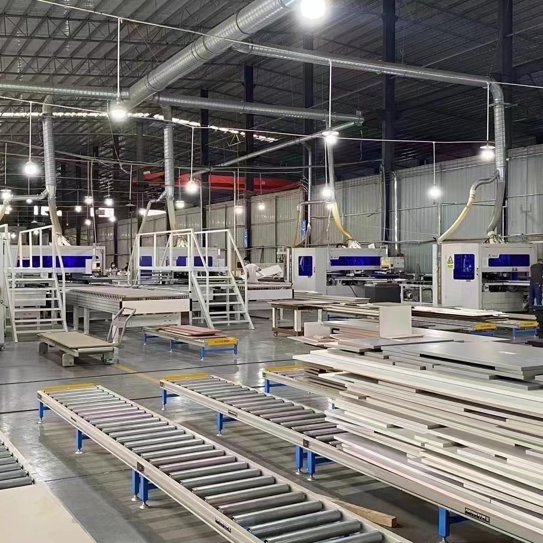 广州市番禺区戴诺维全屋定制（雄峰店）