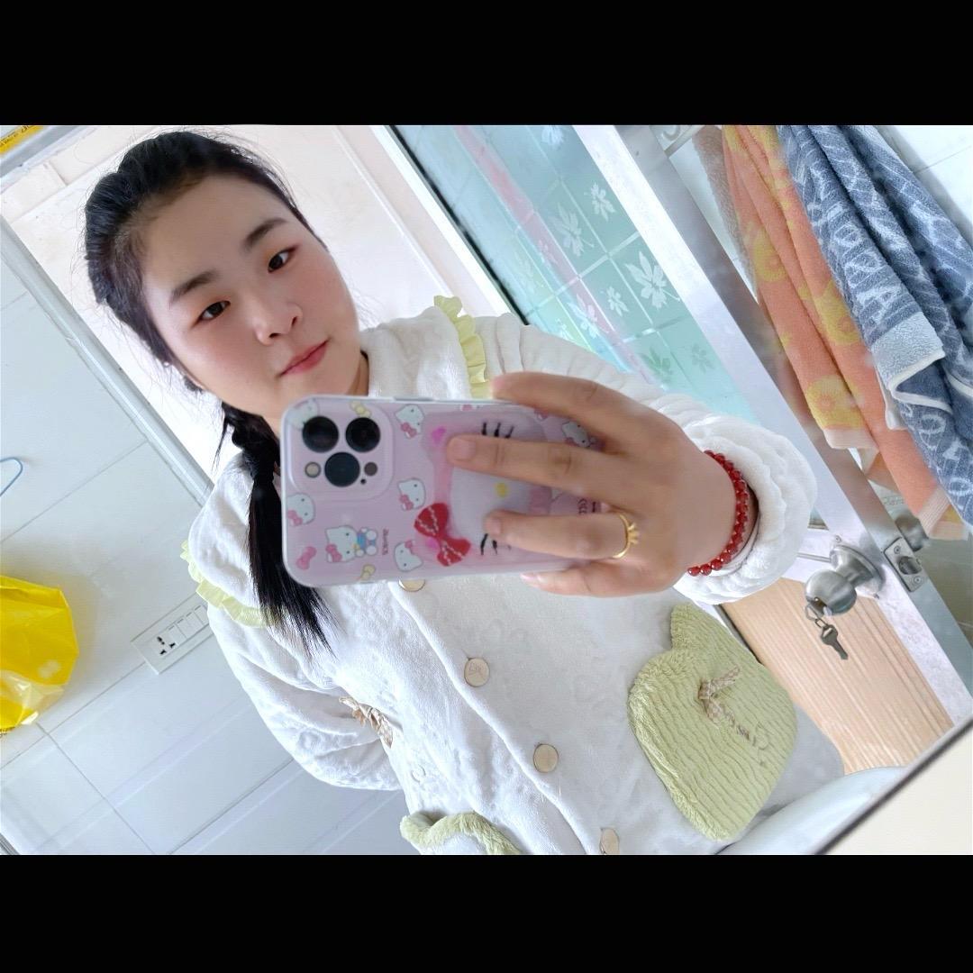 ୧⍤⃝🌻姚家三丫头