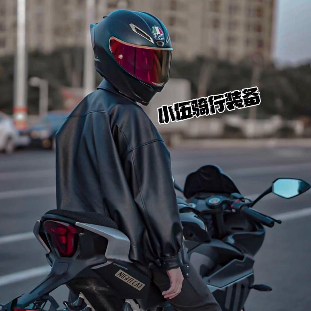摩界小伍·/