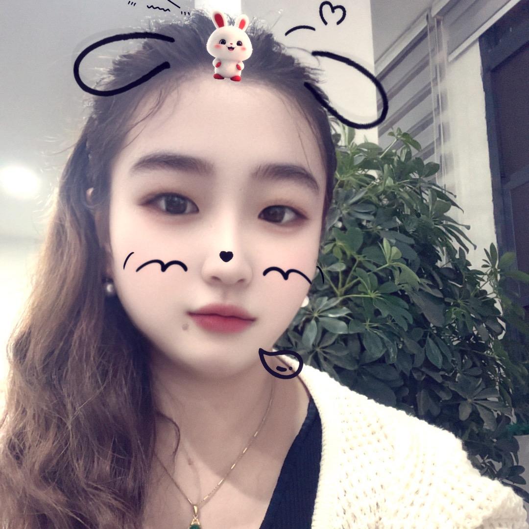 霜霜（阿正家的小跟班）