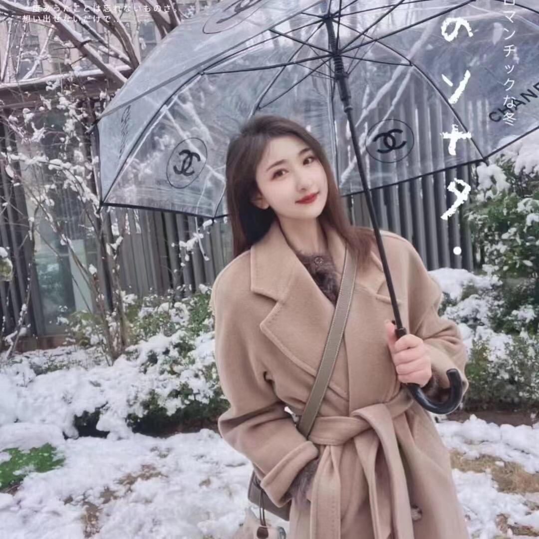 简一轻奢女装