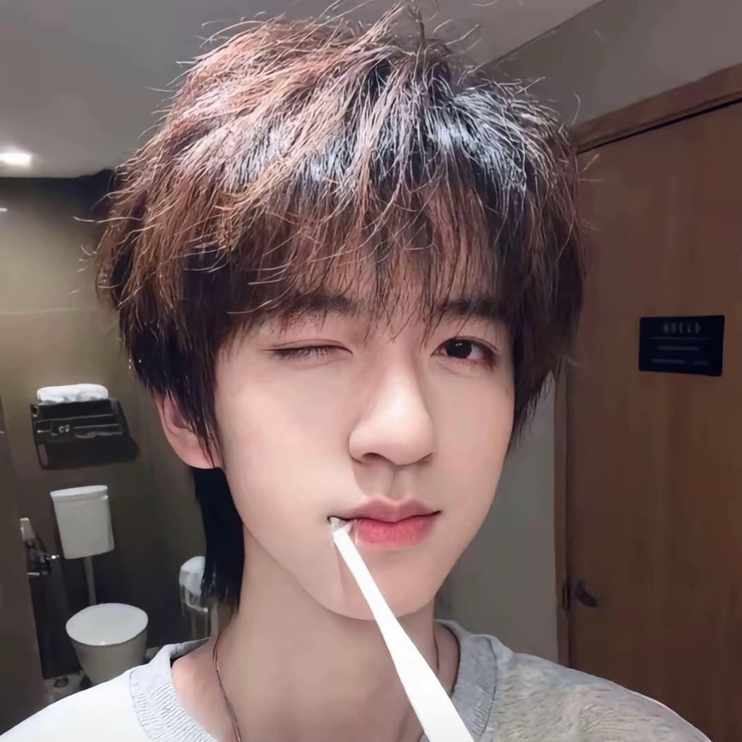 时代少年团团粉（时代少年团六周年快乐）