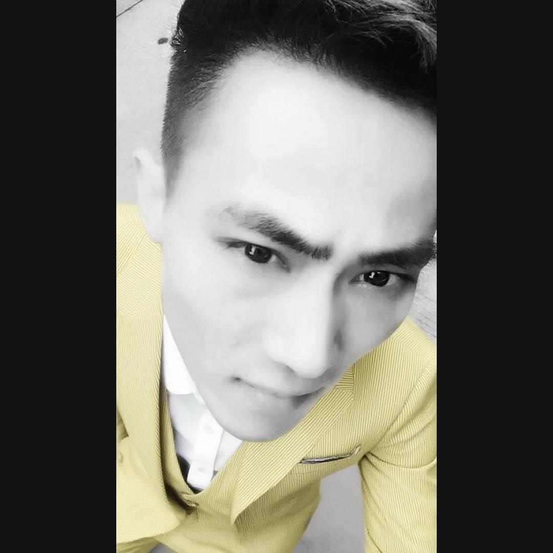 爱钓鱼🎣的痞帅