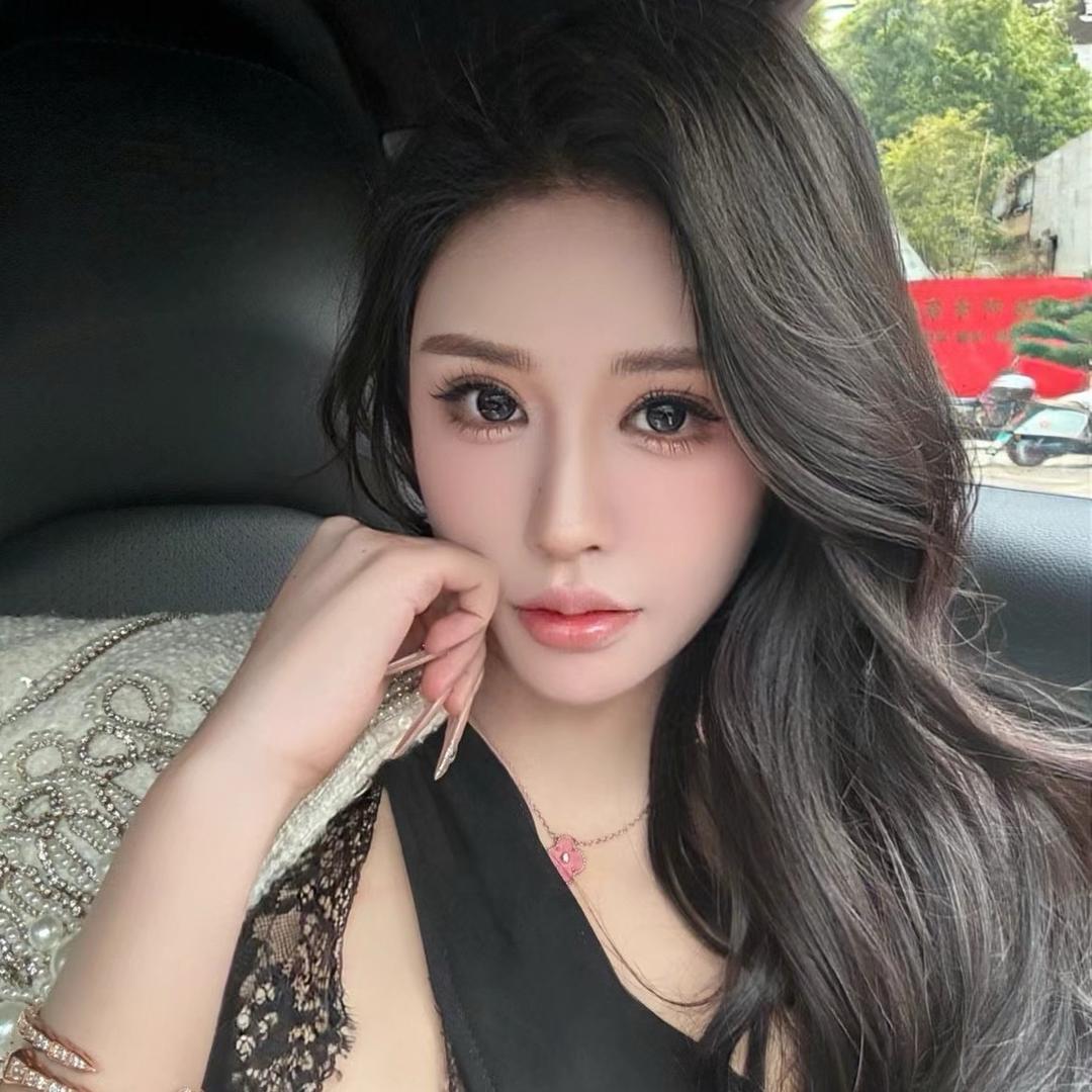 小鱼干  .