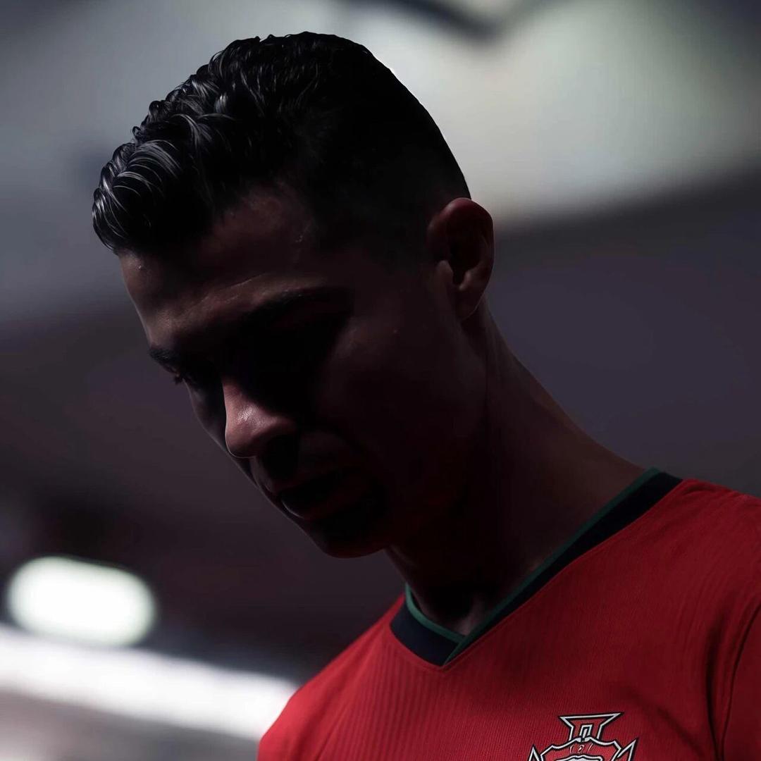 𝐂·𝐑 𝒔𝒆𝒗𝒆𝒏