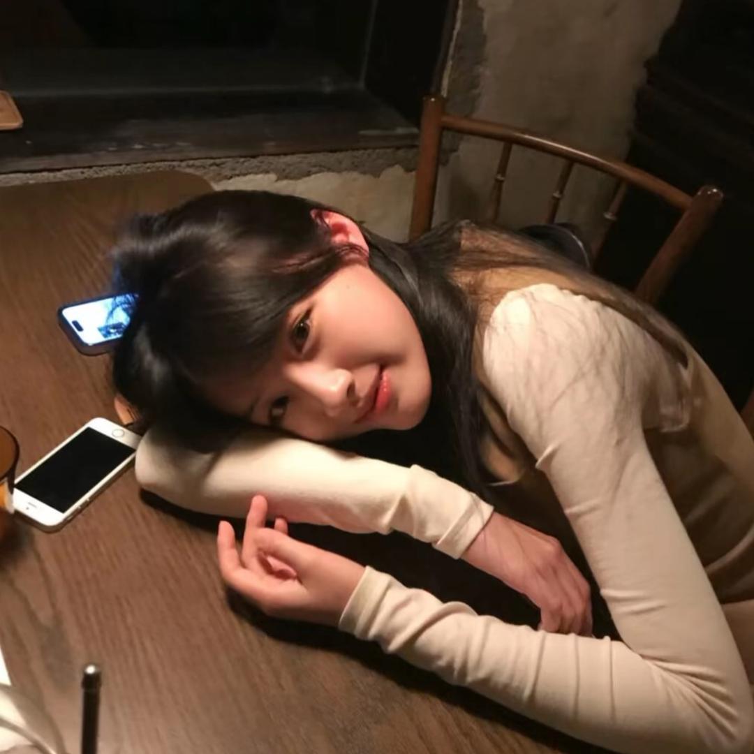 周舟-