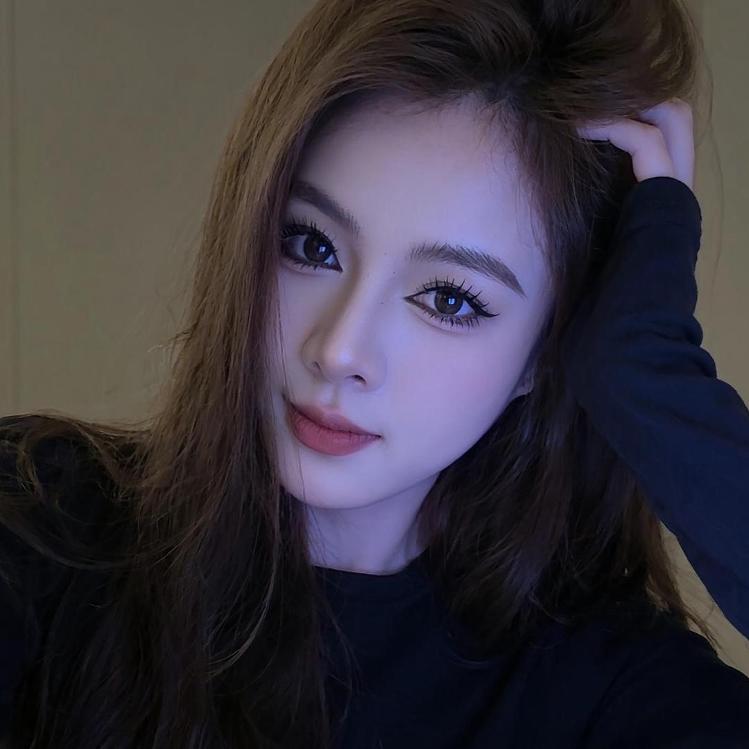 罗田明天见女装雪儿