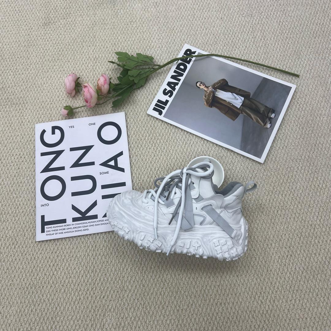 TimeSail韩版潮鞋二号店