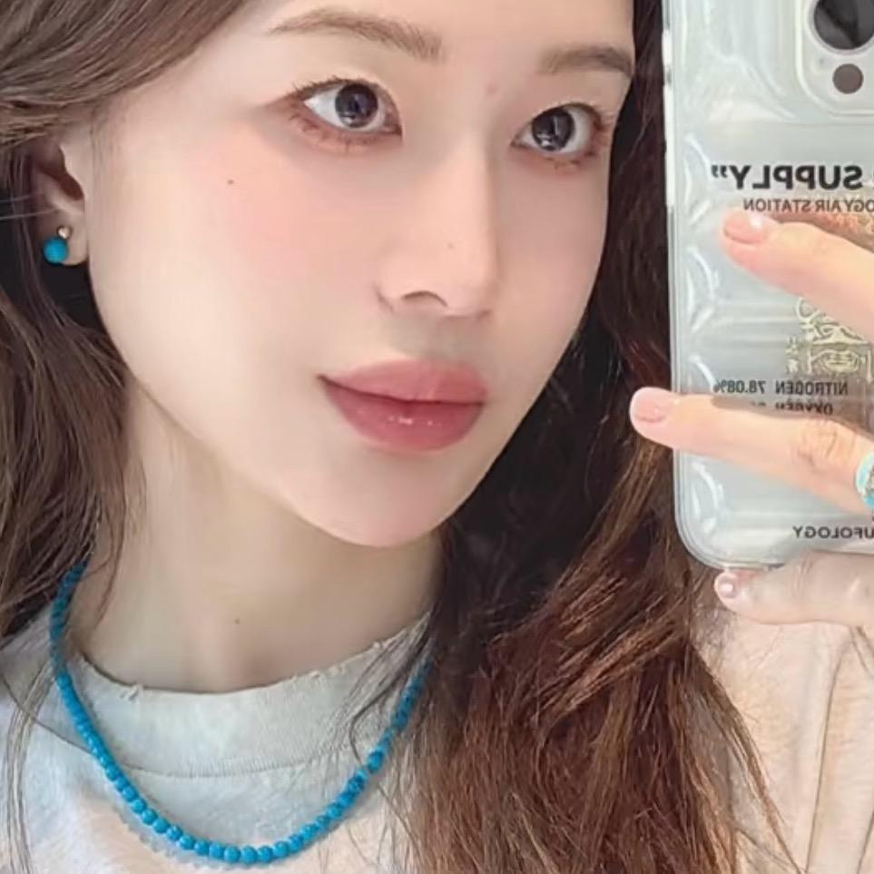 子安今天戴什么