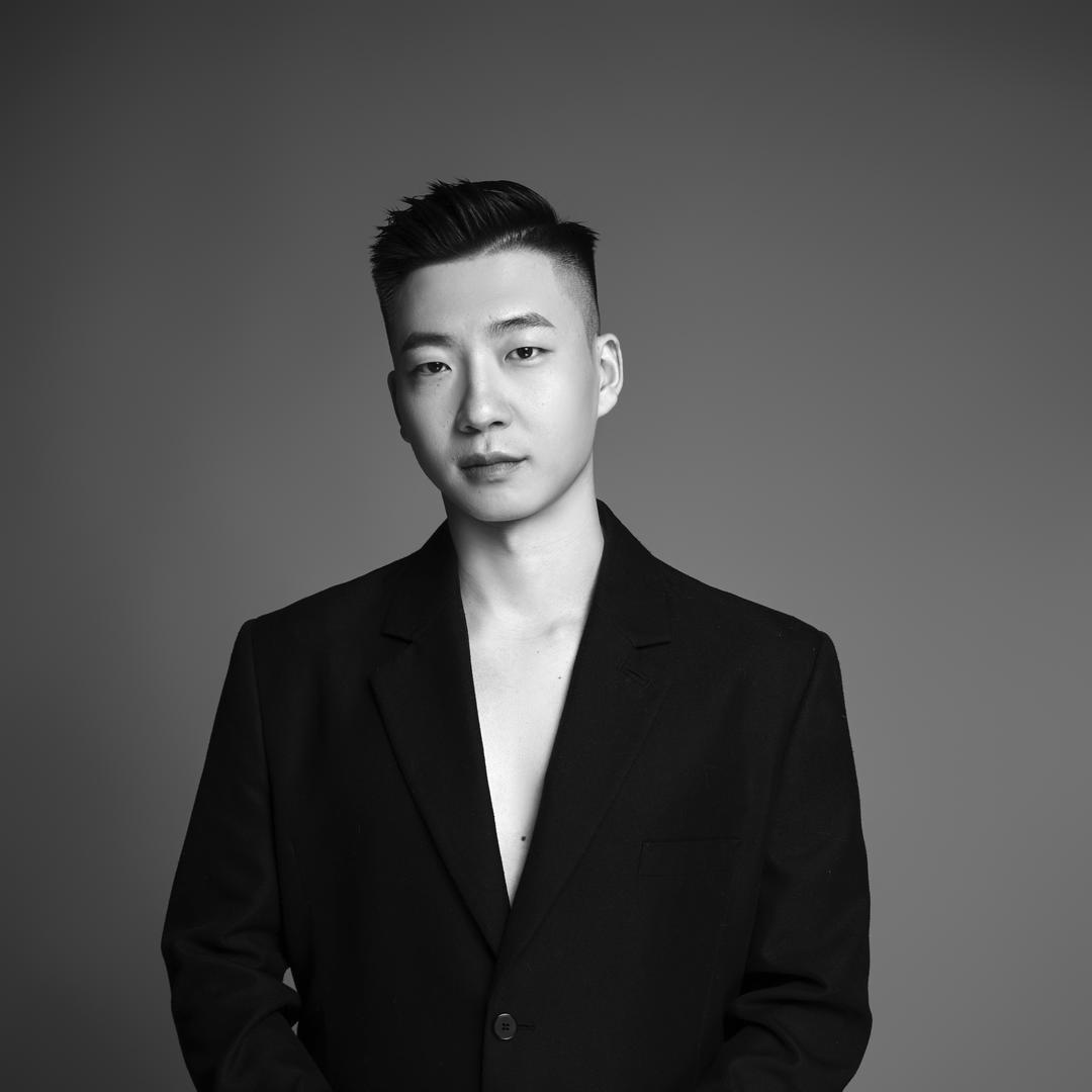 伊塞尼亚高端工厂-刘总