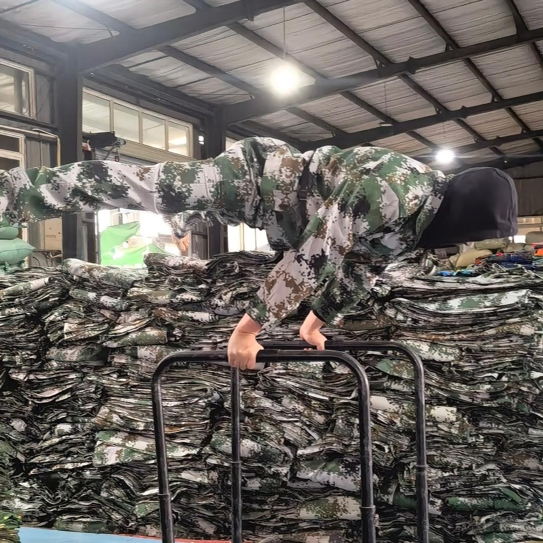绵阳游仙简约服装店