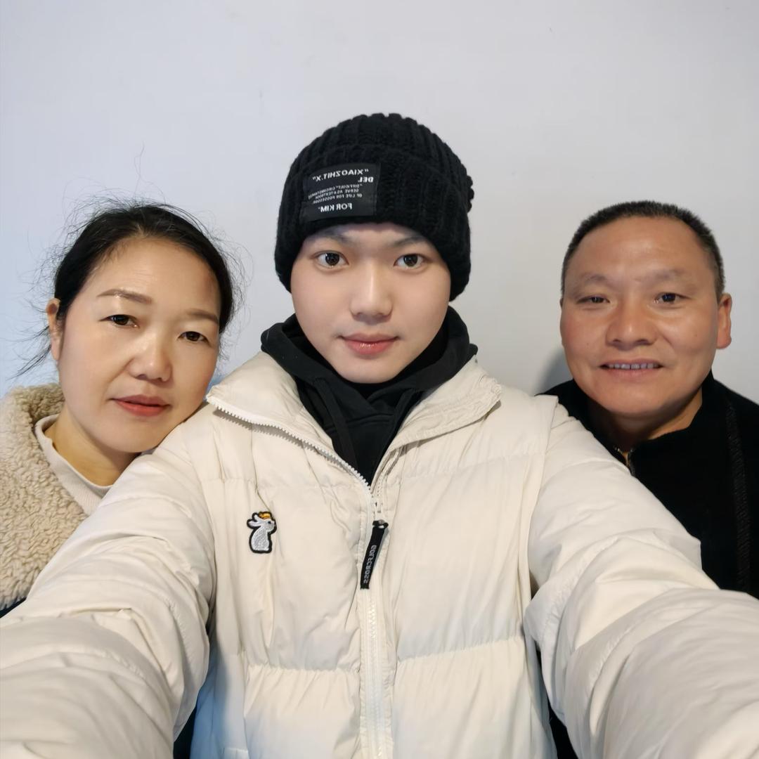小勇在努力