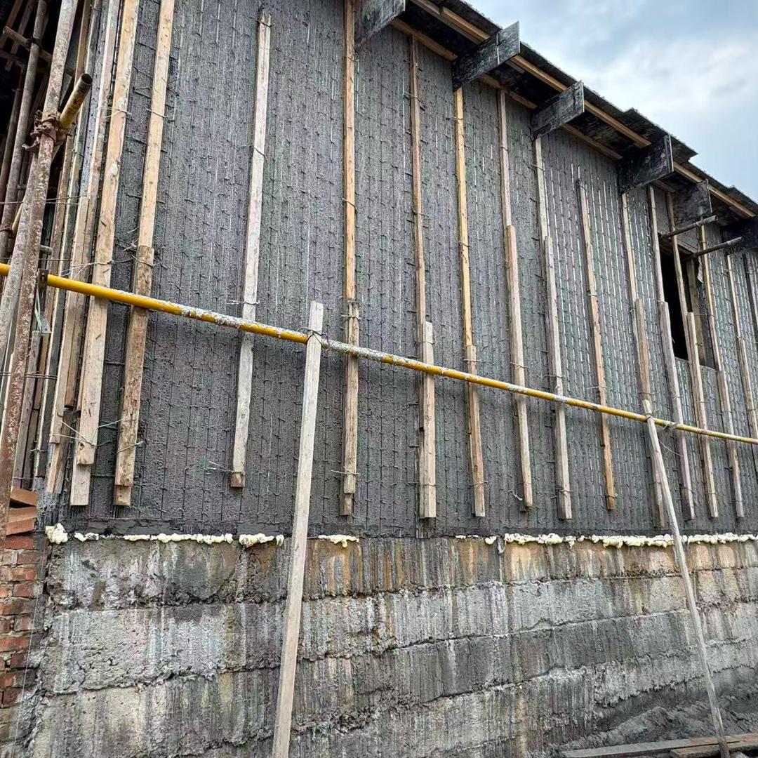 小张建房