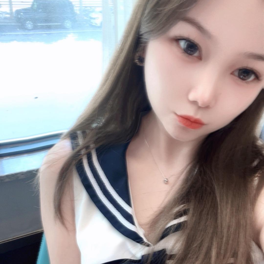 ''A 小镇姑娘  C.X.Q*