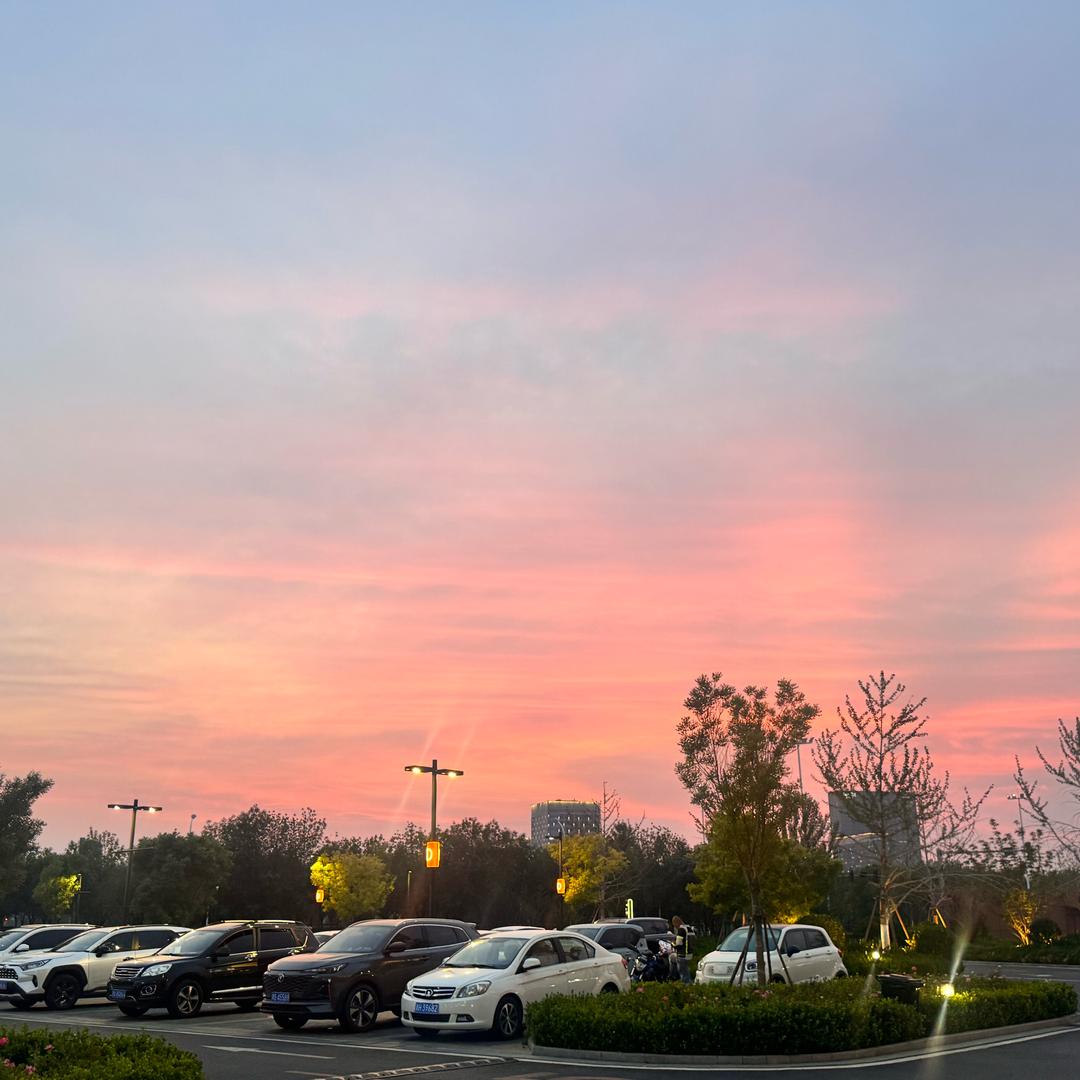 天津杉杉奥莱雅格狮丹店