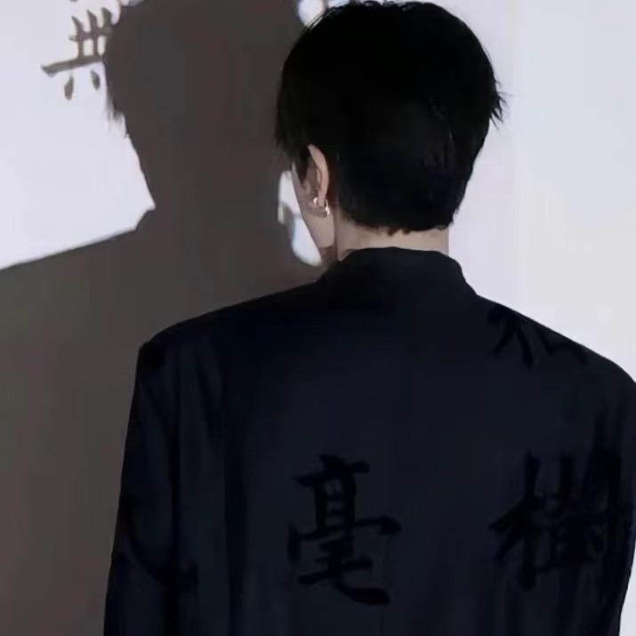 左臧丶