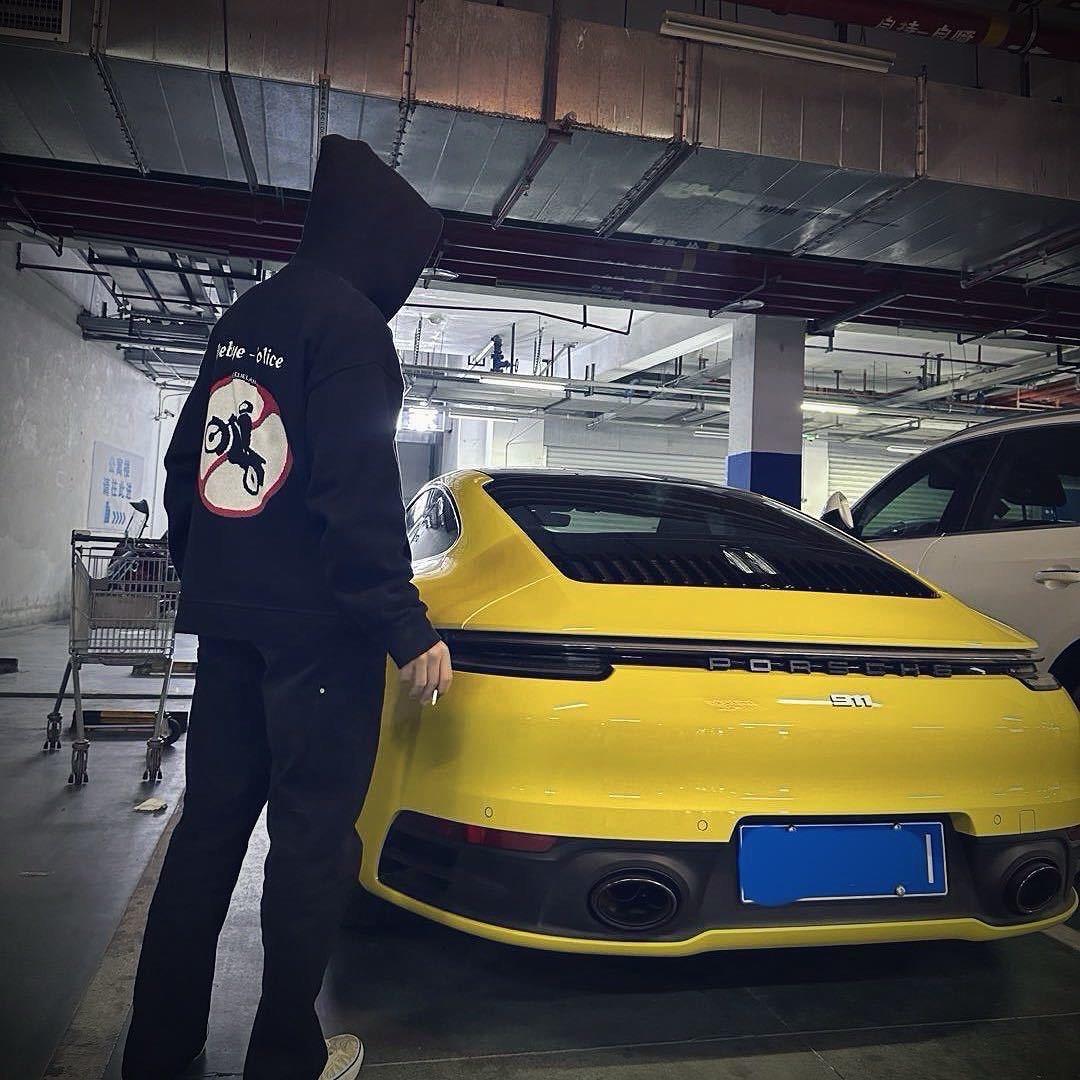 1Q