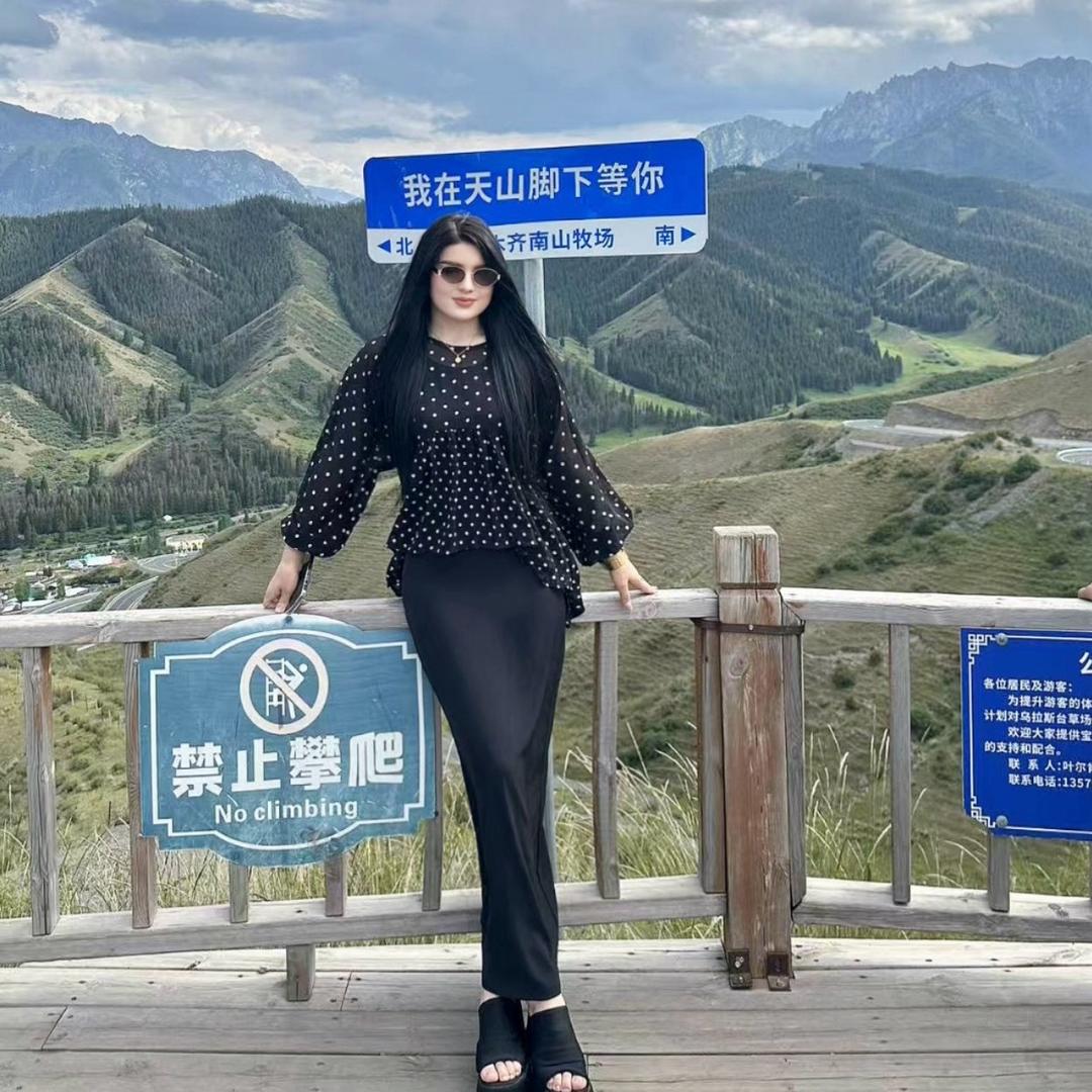 丽吖 🦋