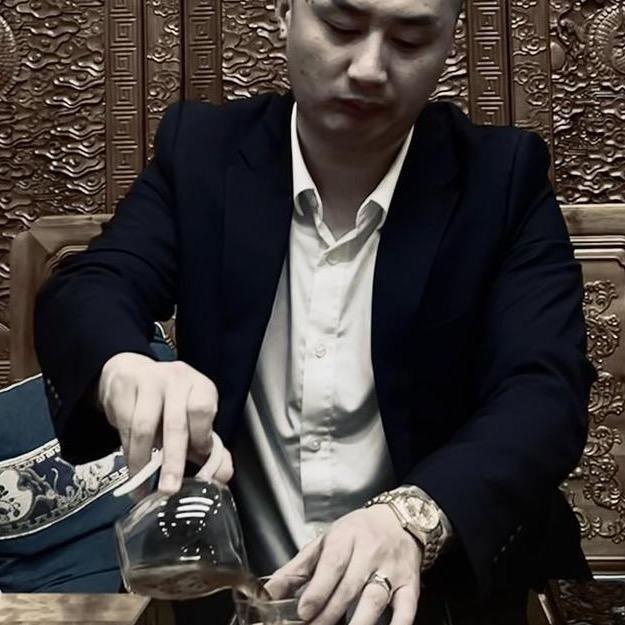 卖狗的李老板 佐峰传媒工作室(个体工商户