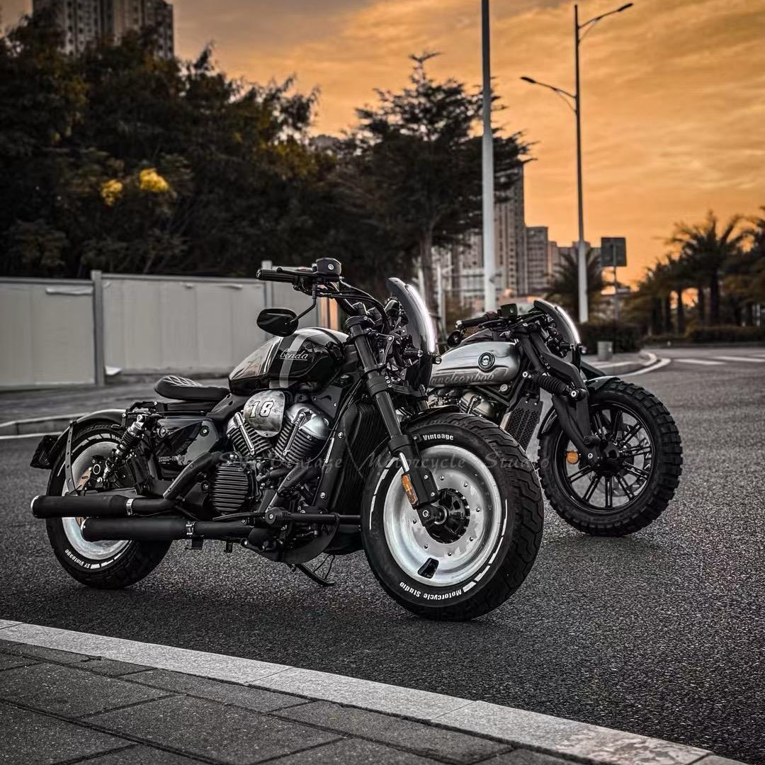 小吴忙着拧螺丝🏍