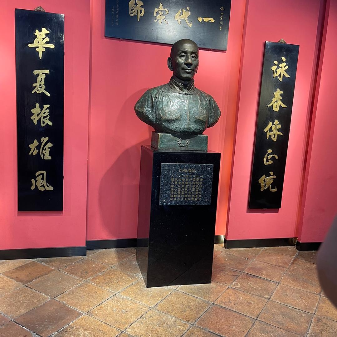 钦尽祎生
