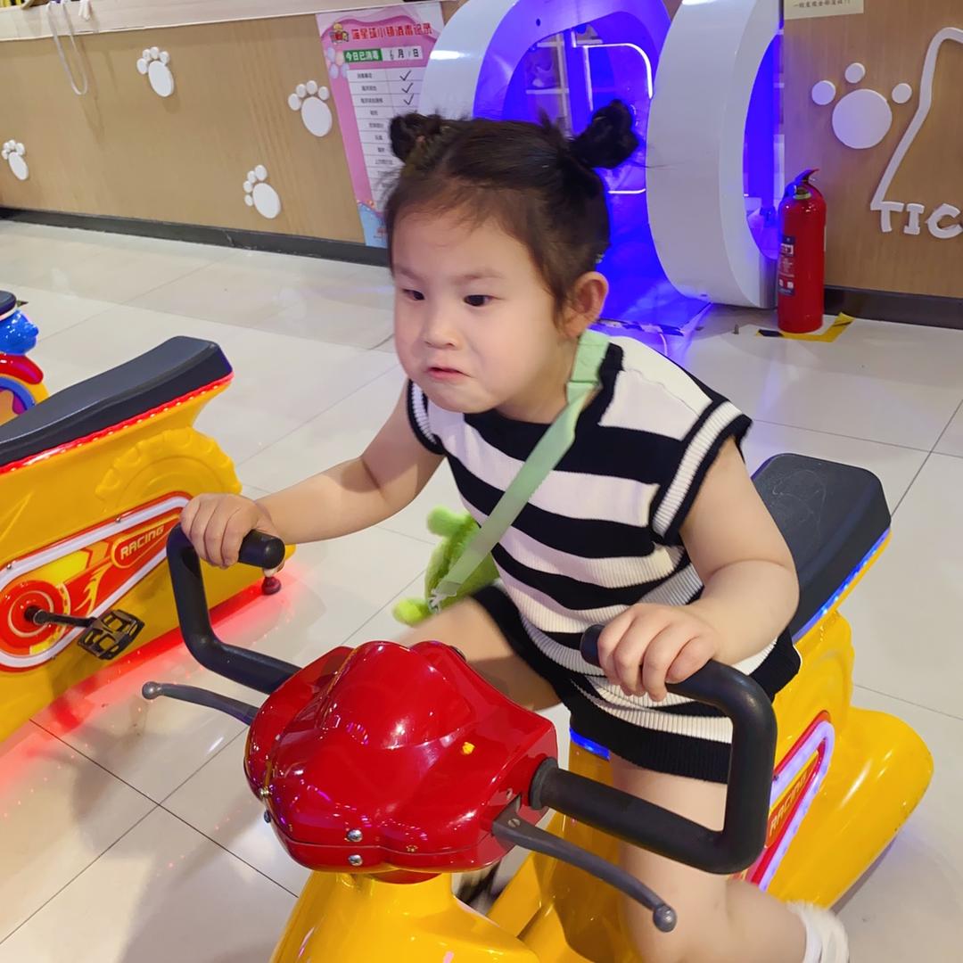 知食分子刘女士