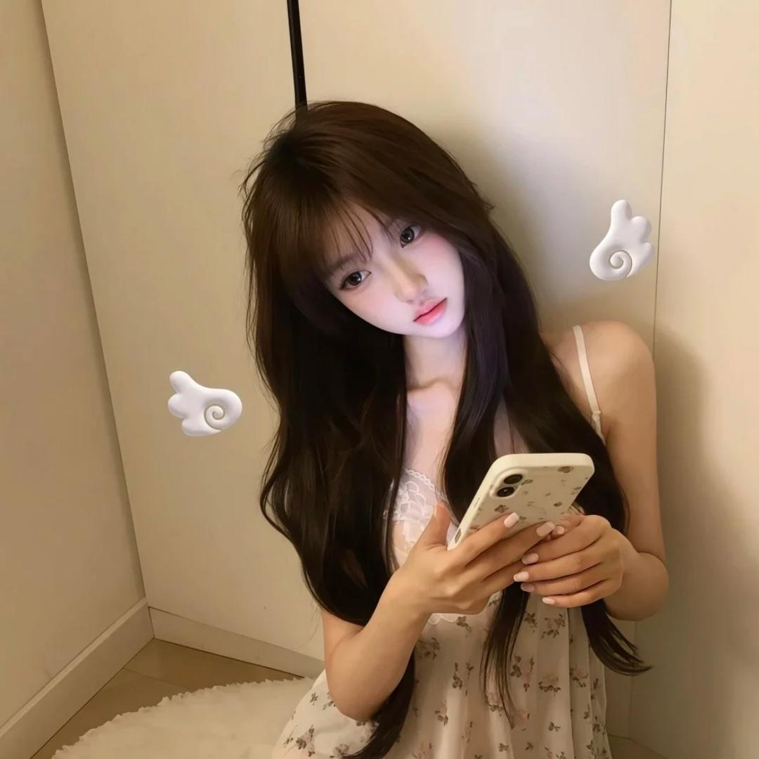 欣欣.