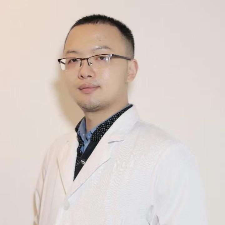 中医彭鑫