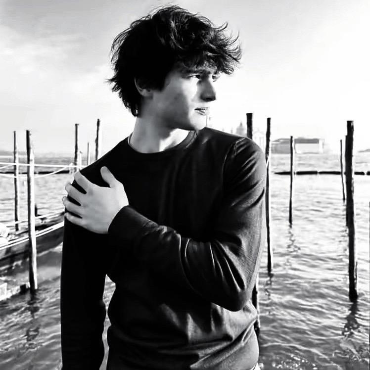 𝐚𝐛𝐥𝐢𝐳$