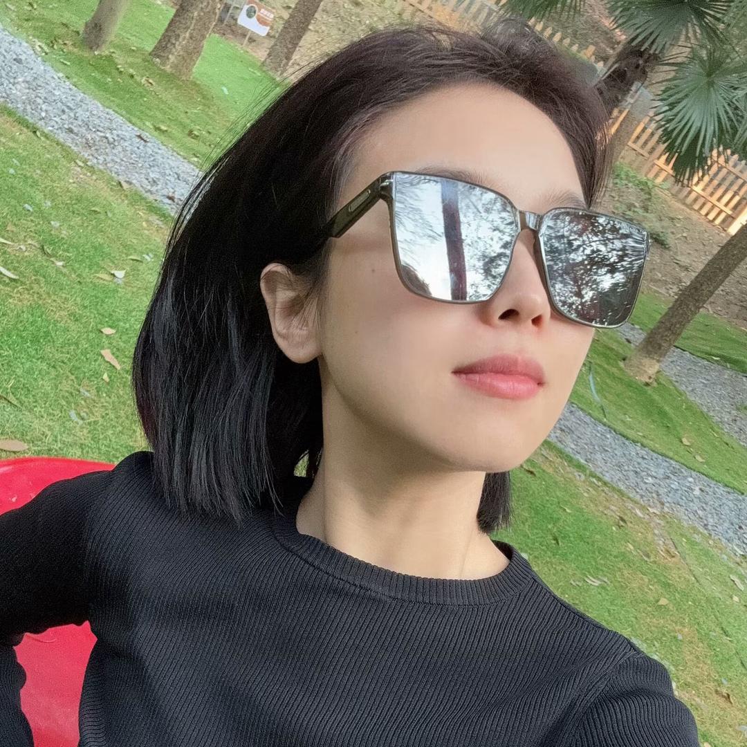 王小小