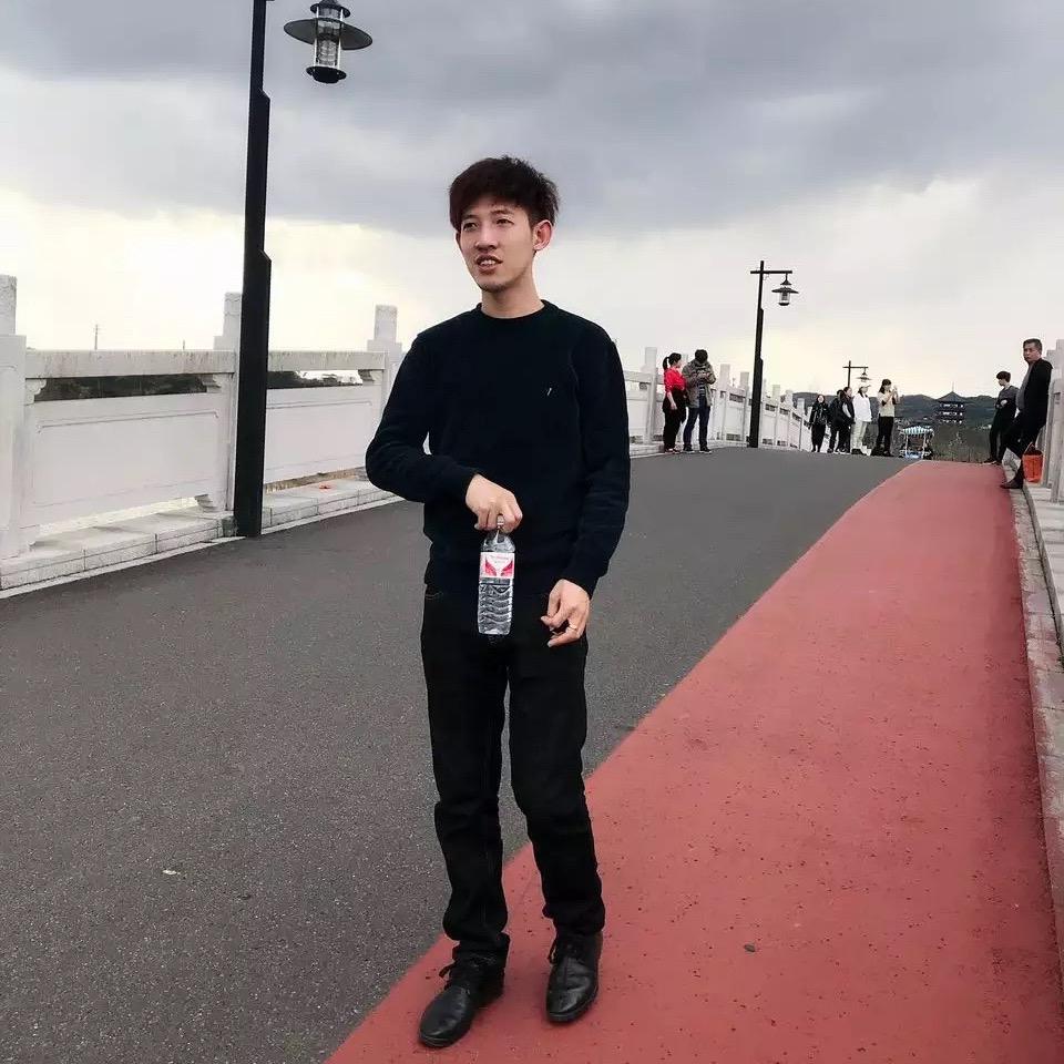 倲倲、
