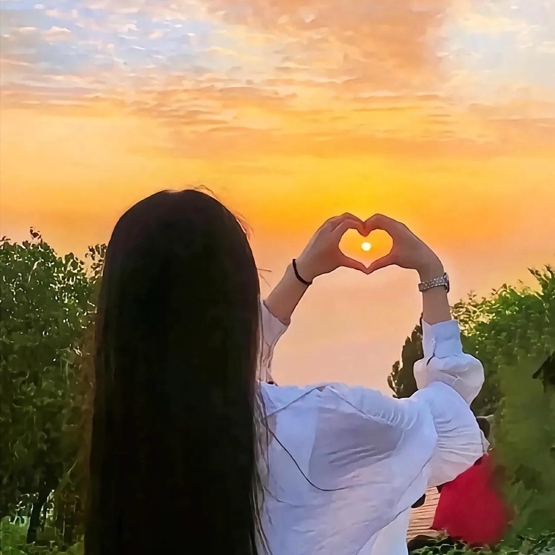 芳芳【连赞拉黑】