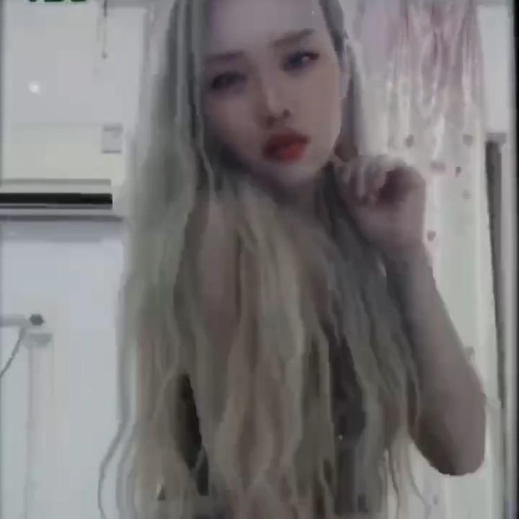 雨菲