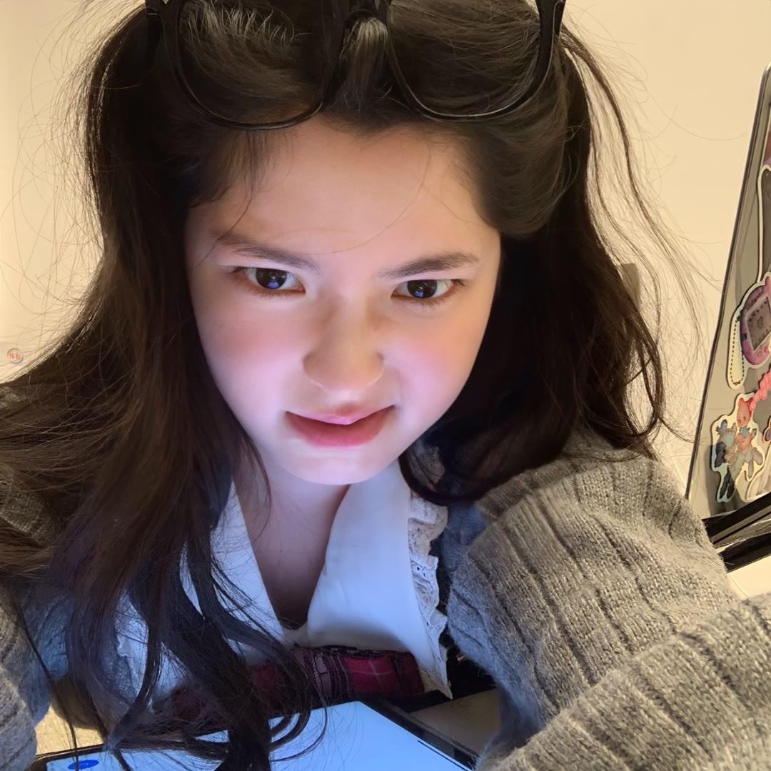 月亮正在开花