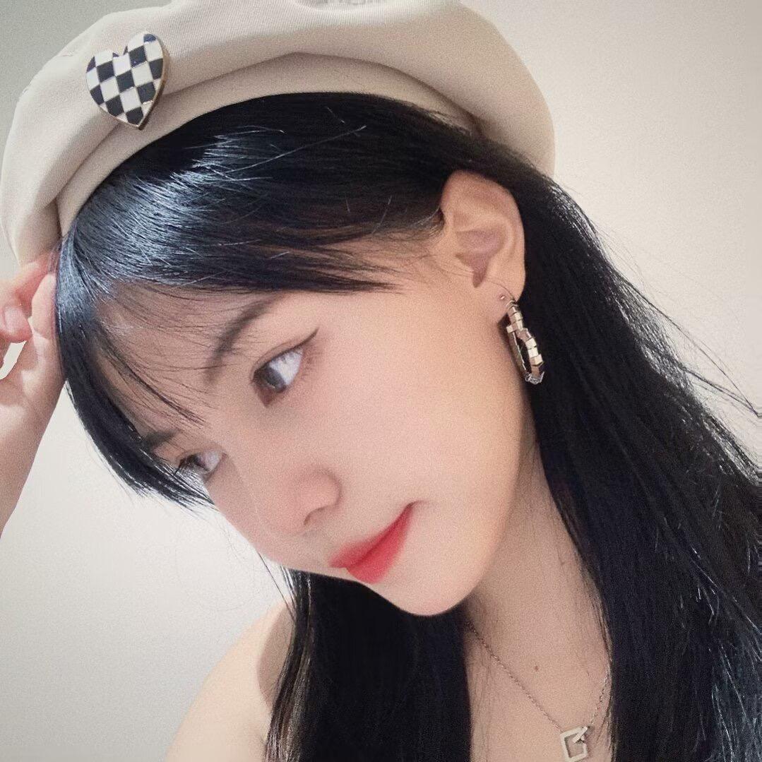 化妆师-小猪蹄（韶关搬砖版🧱）