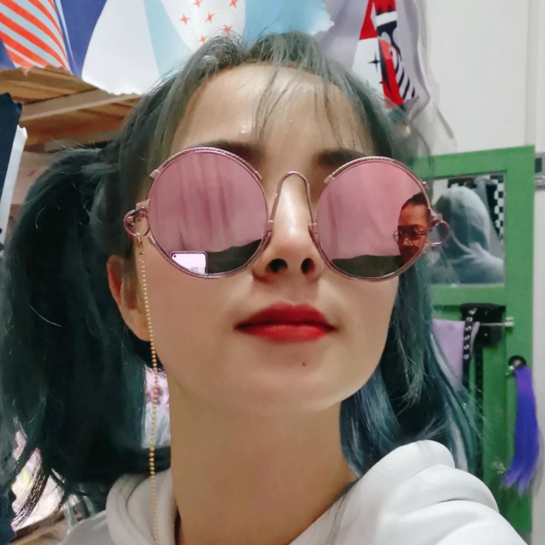 小憨包☄️