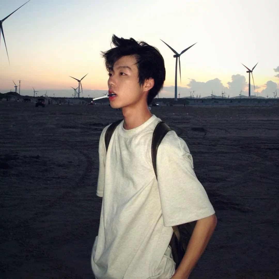 我有一点悲伤.