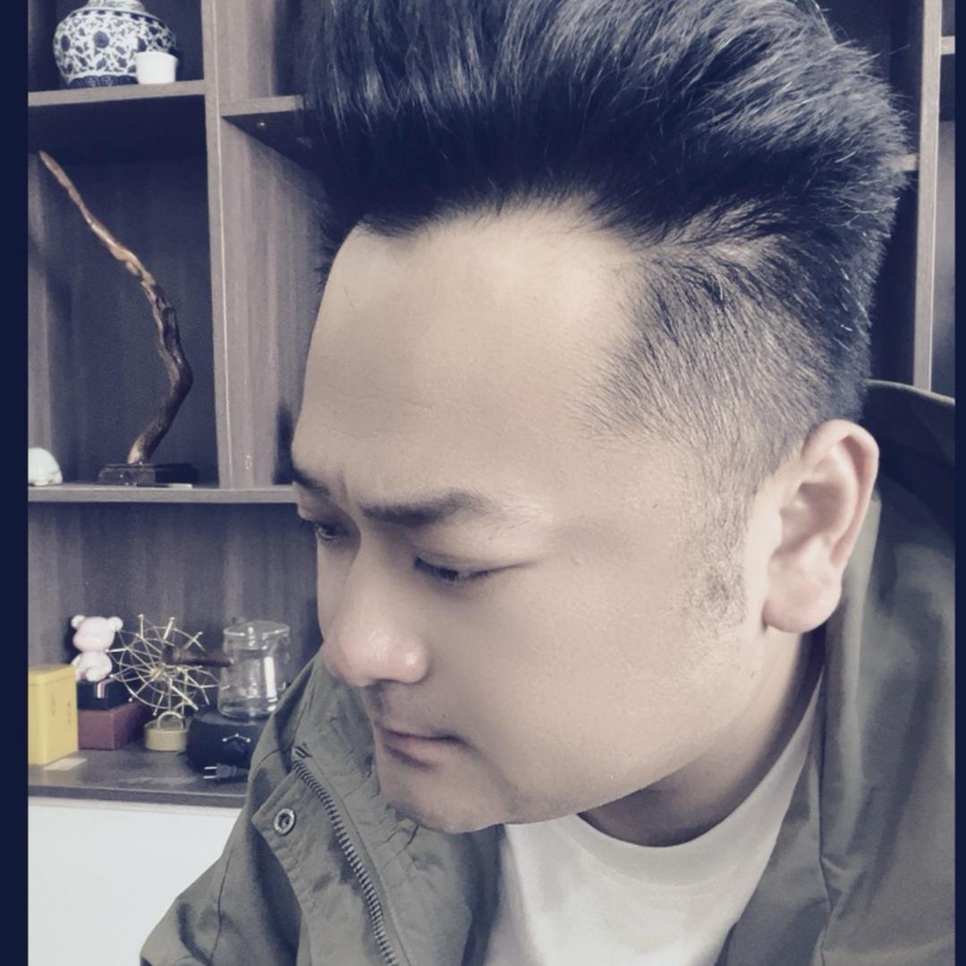 少爷～良（亿霖全家整装）