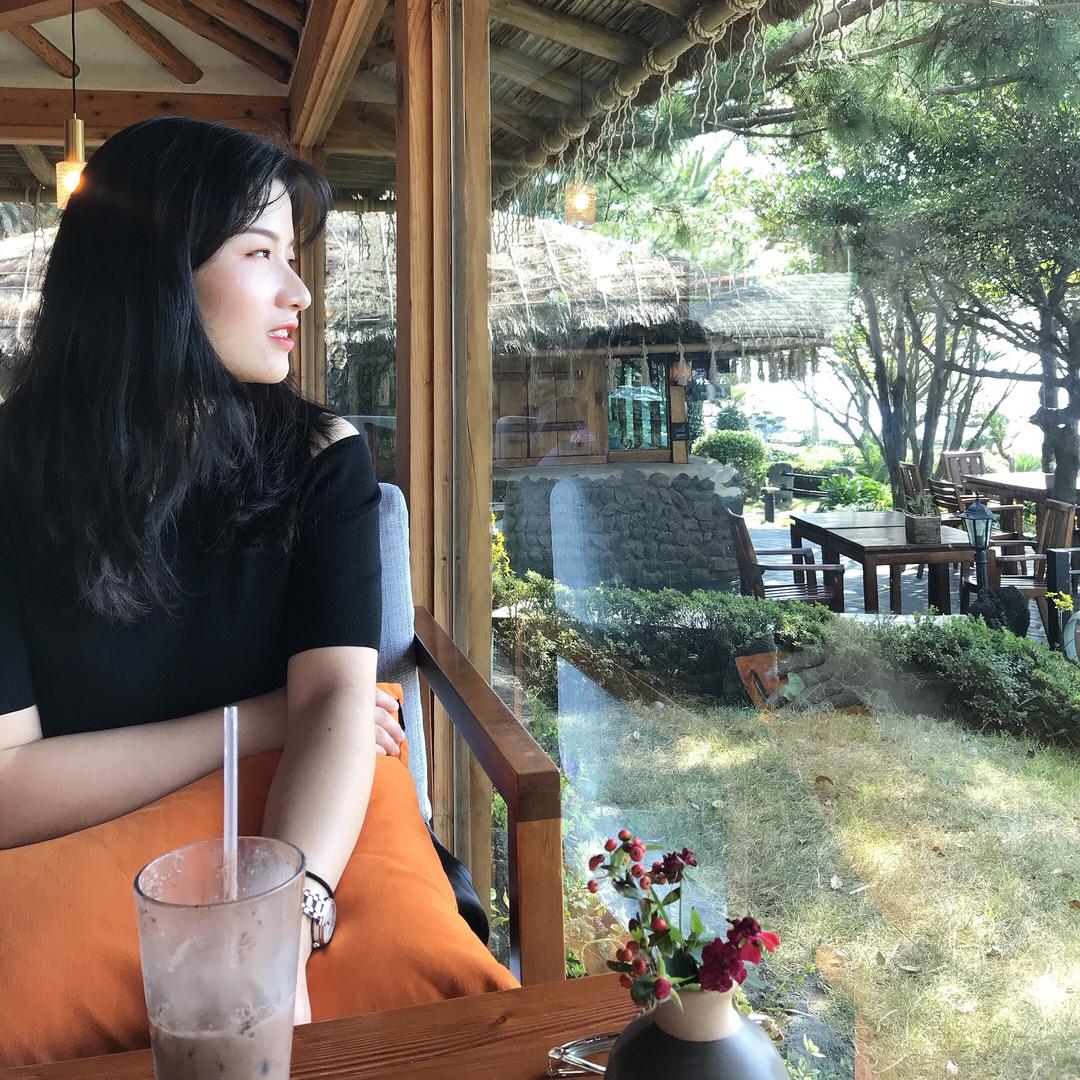 脂肪掩盖了我的酒窝