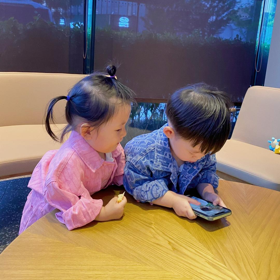 小希小昊👨‍👩‍👧‍👦