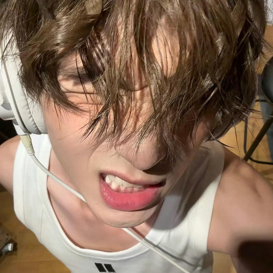 Viyo_楠（见过蒋敦豪版）