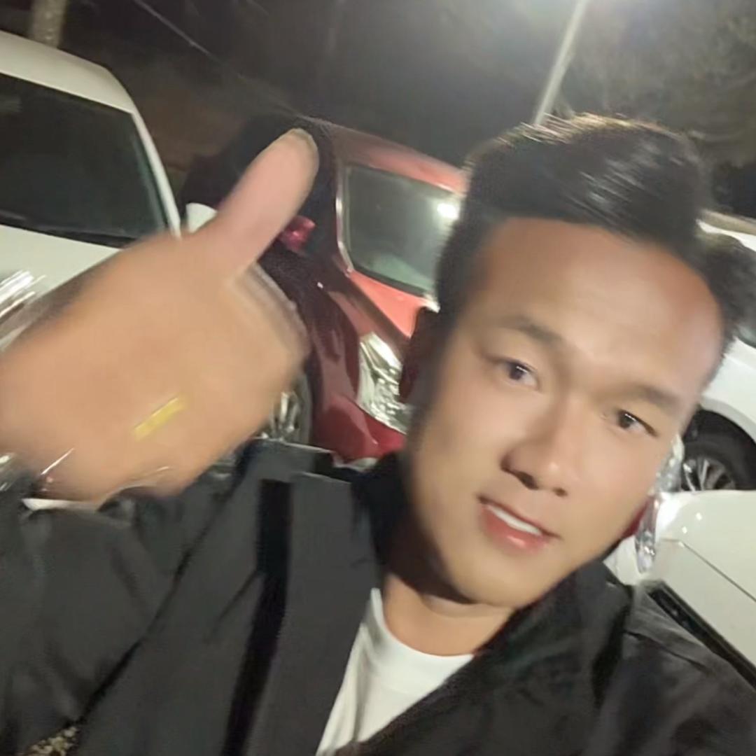 南伞阳光汽贸城嘉智