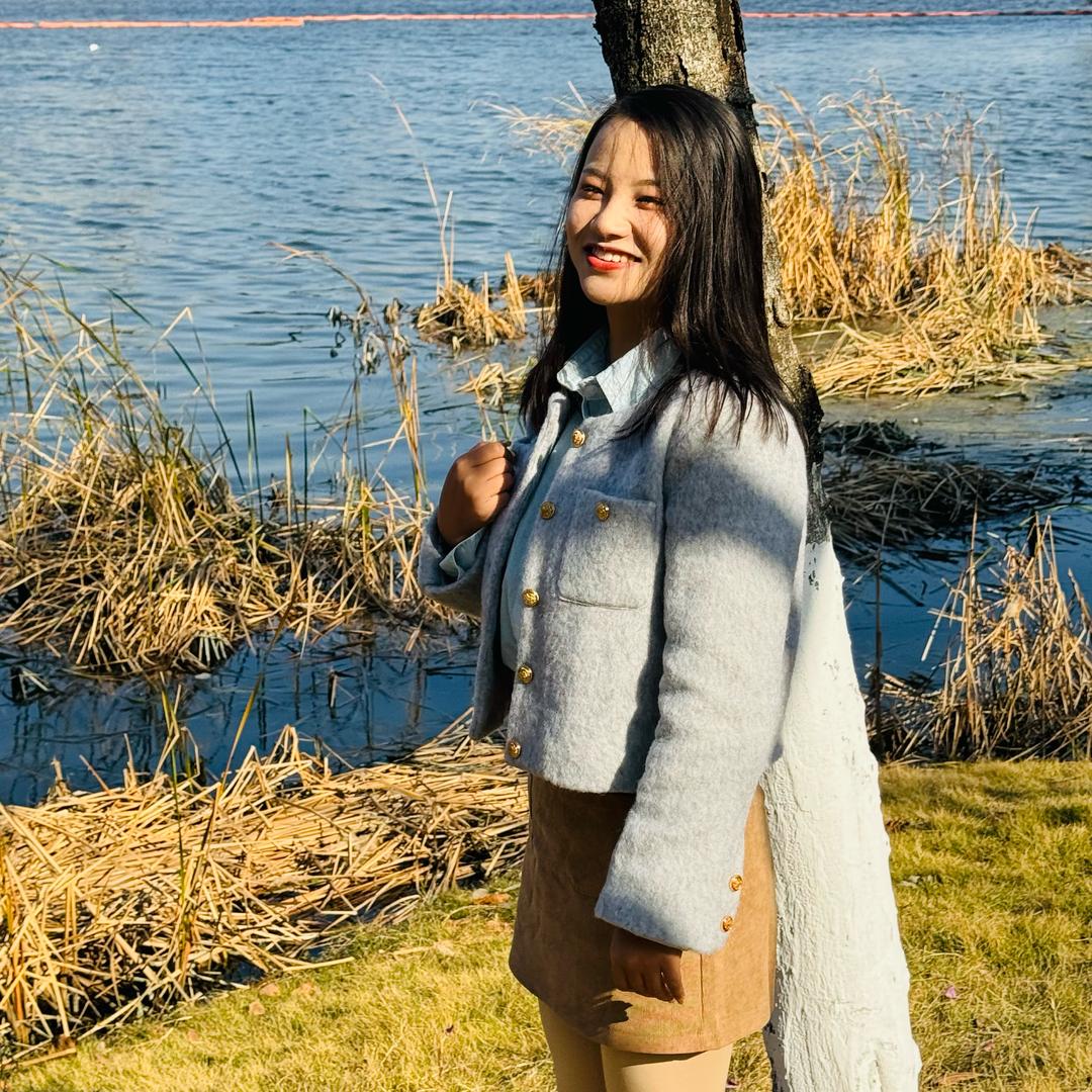 厦门二手车莹莹